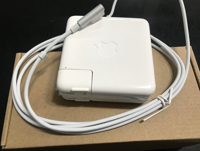 Sạc Adapter Apple 18.5V 4.6A MagSafe 1 85W Chính Hãng