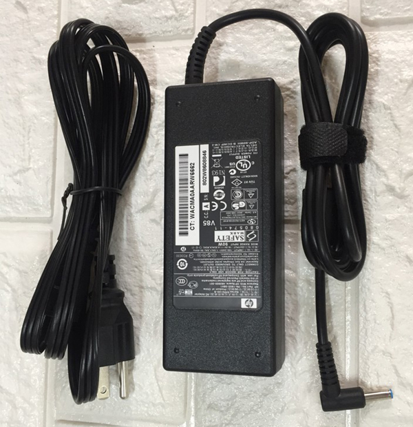 sac-laptop-HP-19.5V-4.62A-4.74A-dau-kim-nho-chinh-hang-daiphatloc.vn3