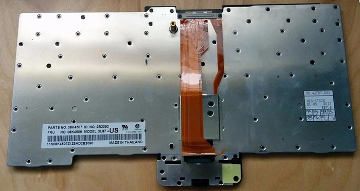 ban-phim-Keyboard-Laptop-IBM-ThinkPad-R40-daiphatloc.vn6