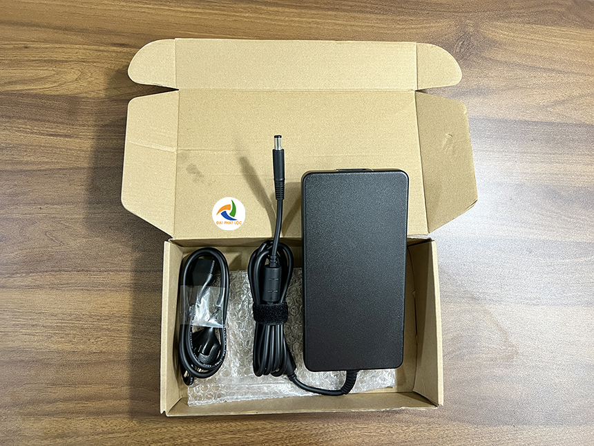 sac-adapter-LAPTOP-HP-19V-11.8A-230W-dau-kim-chinh-hang-daiphatloc.vn33