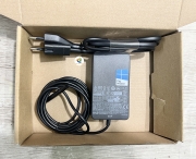 sac-adapter-SURFACE-BOOK-PRO-4-5–15V-4A-chinh-hang-daiphatloc.vn