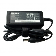 sac-laptop-Toshiba-19V-1.58A-30W-chinh-hang-daiphatloc.vn1
