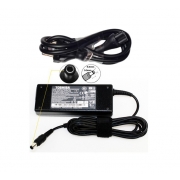 sac-Adapter-laptop-TOSHIBA-15V-5A-chinh-hang-daiphatloc.vn