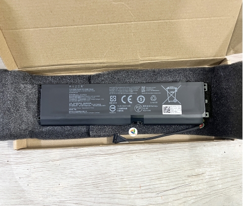 Pin-Laptop-Razer-Blade-15-2020-2021-RC30-0328-RZ09-0328-chinh-hang-daiphatloc.vn4