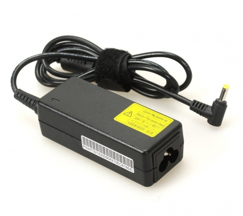 sac-Adaptor-laptop-HP-19V-1.58A_-chan-kim-nho-chinh-hang-daiphatloc.vn1